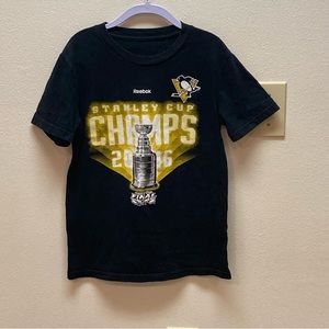 Boys Reebok NHL 2016 Stanley Cup Pittsburg Penguins Tee